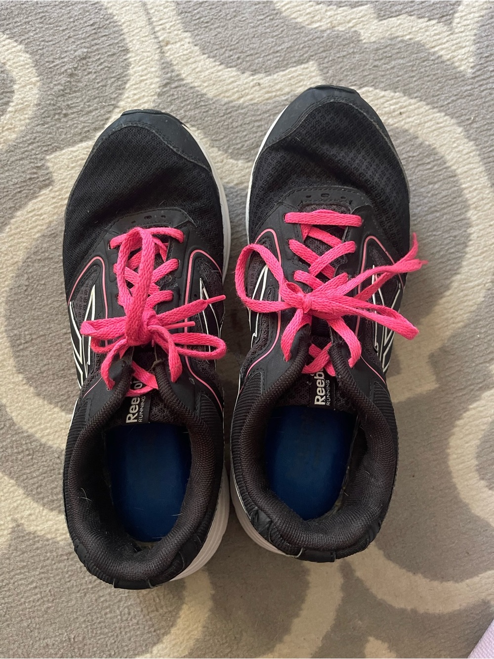 Reebok Women's Black Athletic Sneakers with Pink Laces